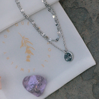 "wlw" Necklace Set